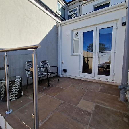 3 Bedroom Stylish Home Merthyr Merthyr Tydfil Esterno foto