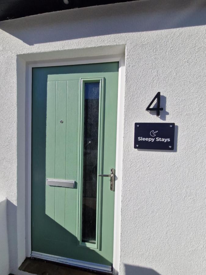 3 Bedroom Stylish Home Merthyr Merthyr Tydfil Esterno foto