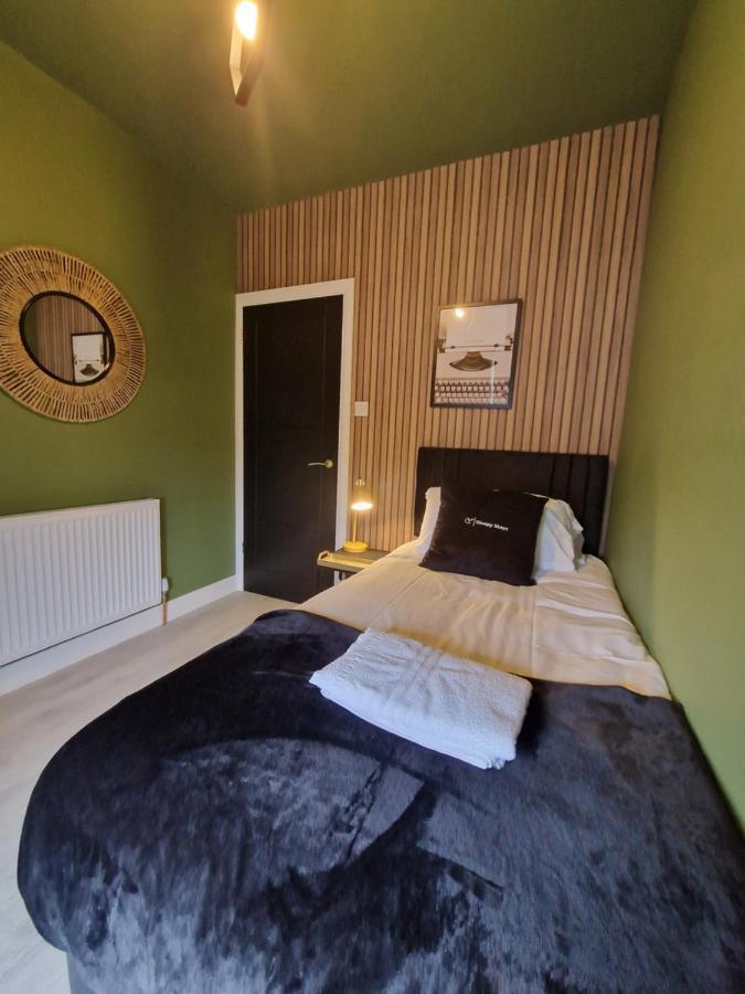 3 Bedroom Stylish Home Merthyr Merthyr Tydfil Esterno foto