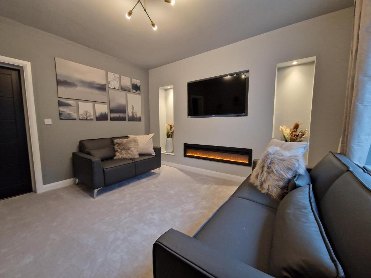 3 Bedroom Stylish Home Merthyr Merthyr Tydfil Esterno foto