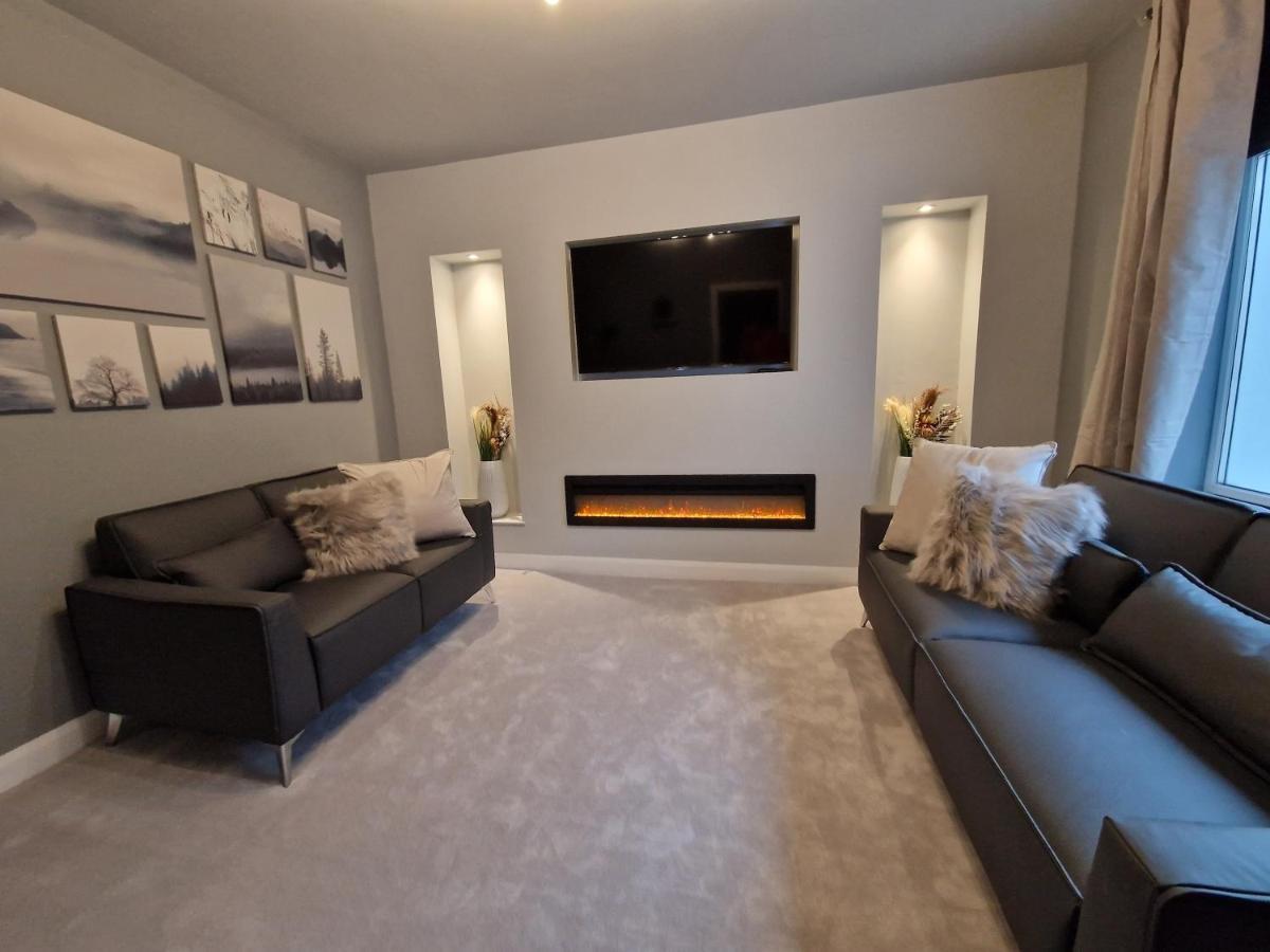 3 Bedroom Stylish Home Merthyr Merthyr Tydfil Esterno foto