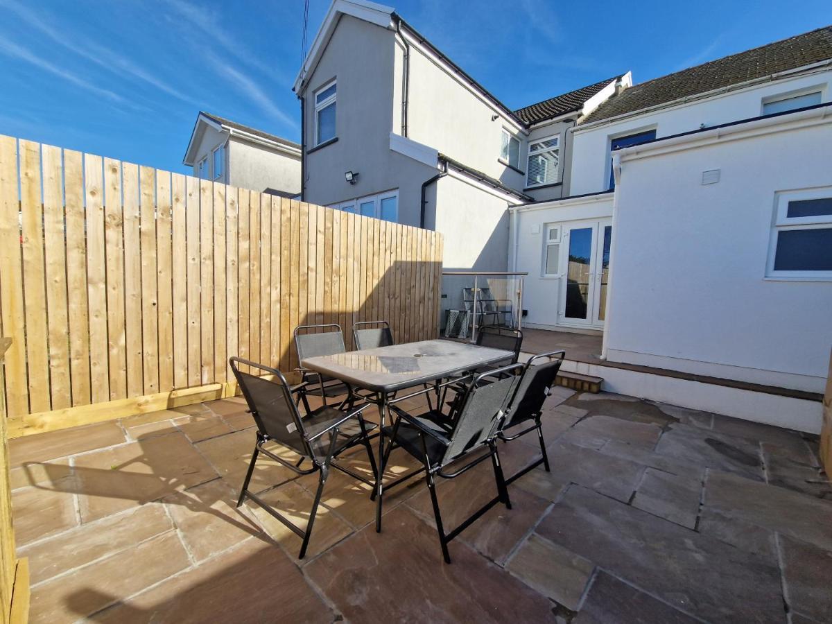 3 Bedroom Stylish Home Merthyr Merthyr Tydfil Esterno foto